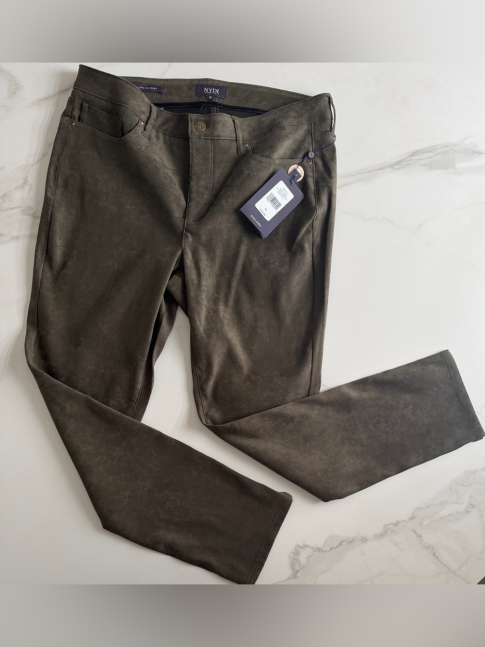 NYDJ ALINA
ANKLE LEGGING W SLIT
MARTINI OL